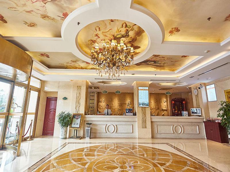 Vienna Hotel Nanyang People Road Eksteriør billede