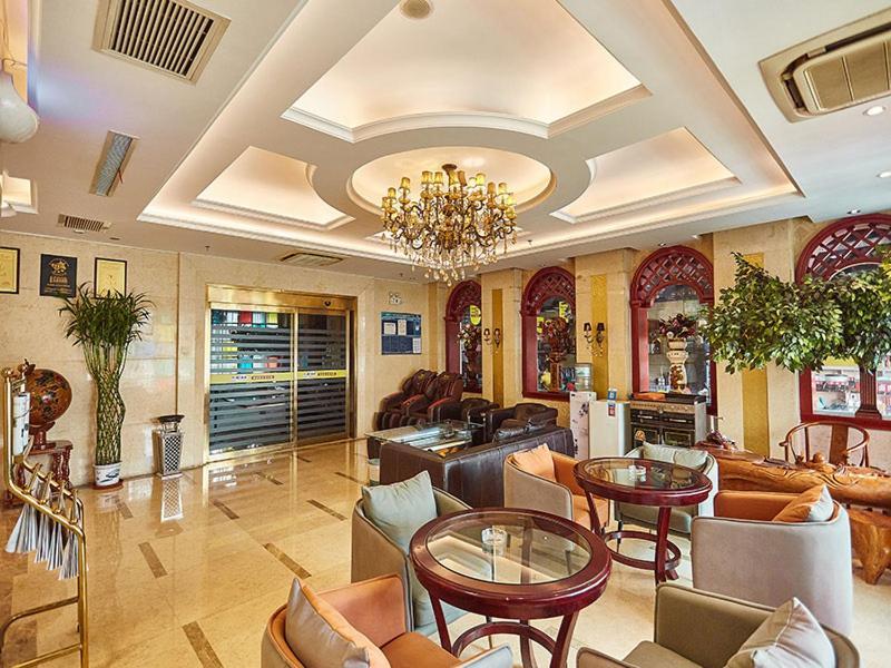 Vienna Hotel Nanyang People Road Eksteriør billede